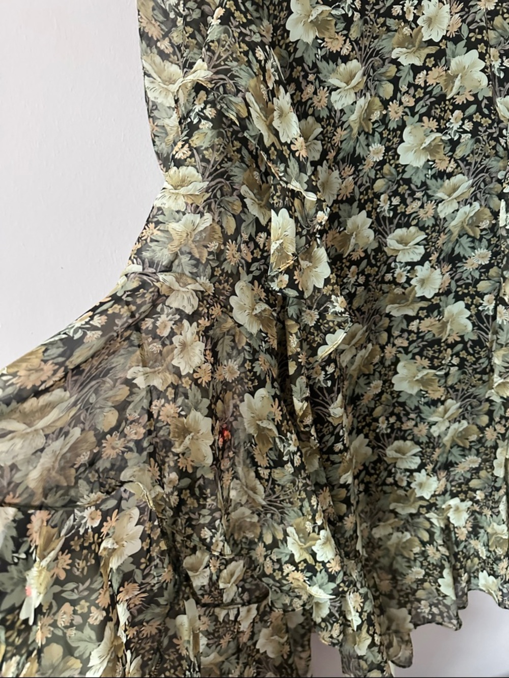 Astr Floral Long Sleeve Ruffle Dress - Black & Cream - Picture 3 of 3
